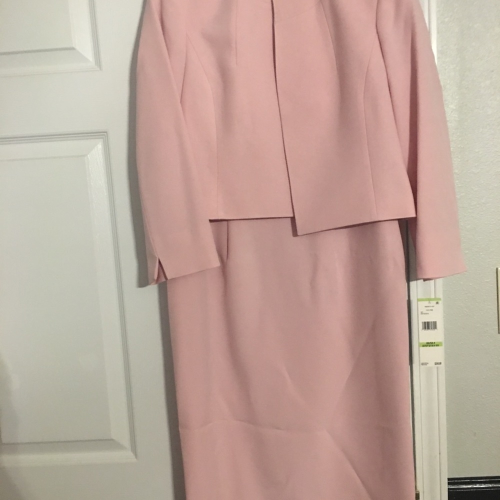 Le Suit Interview dress with jacket size 4